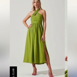 NWT Astr pleated halter dress